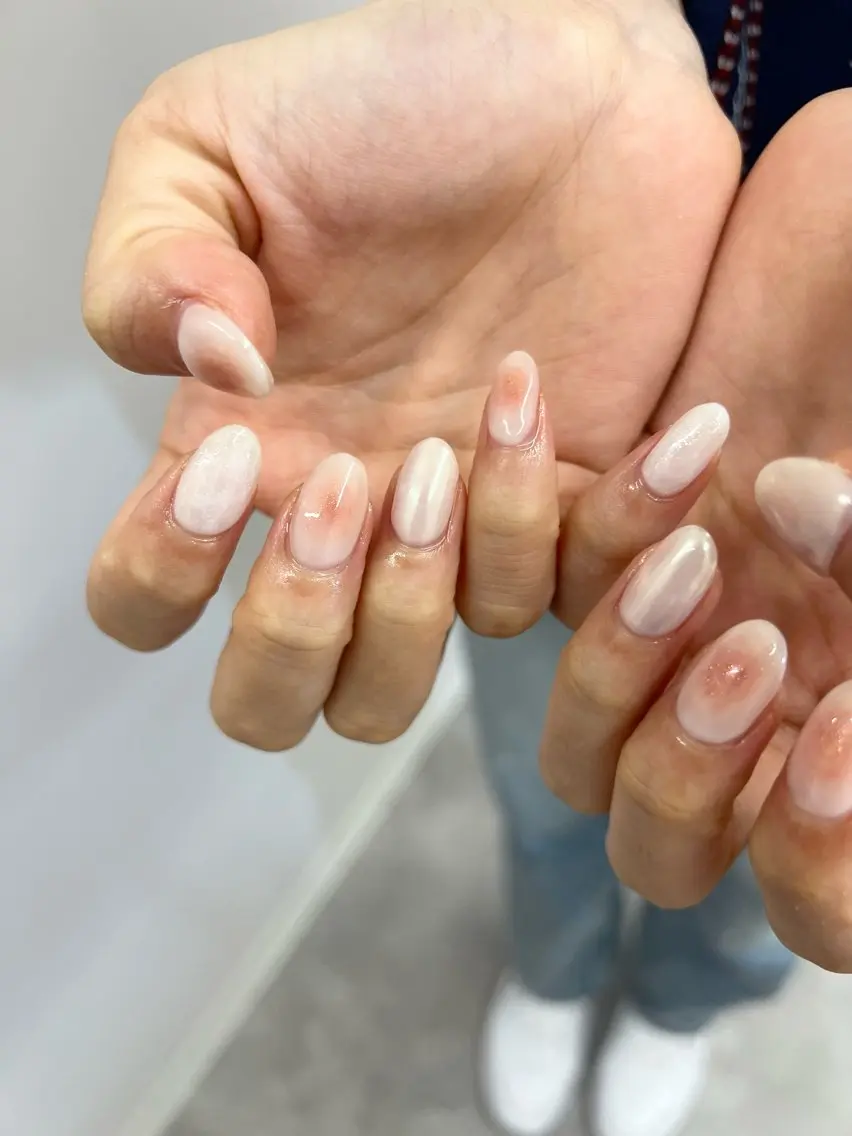ネイル オーロラネイル チークネイル ジェルネイル マグネットネイル ニュアンスネイル ハンドネイル ハンドケア Bana_ Nailのネイルデザイン