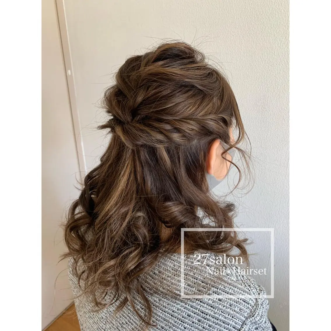 ヘアアレンジ 結婚式・ブライダル 入学式 卒業式のヘアスタイル ヘアセット 27salon yuinaのネイルデザイン