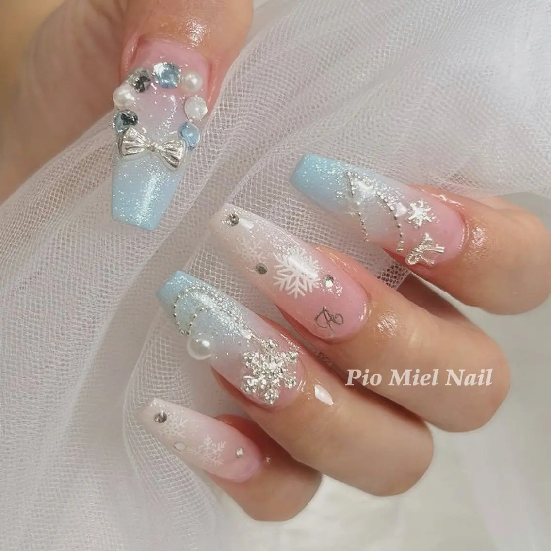ネイル Pio Mielのネイルデザイン