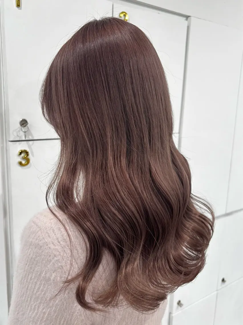 セミロング ヘアカラー ブリーチ透明感カラー 🍀mizuki🍀のヘアスタイル