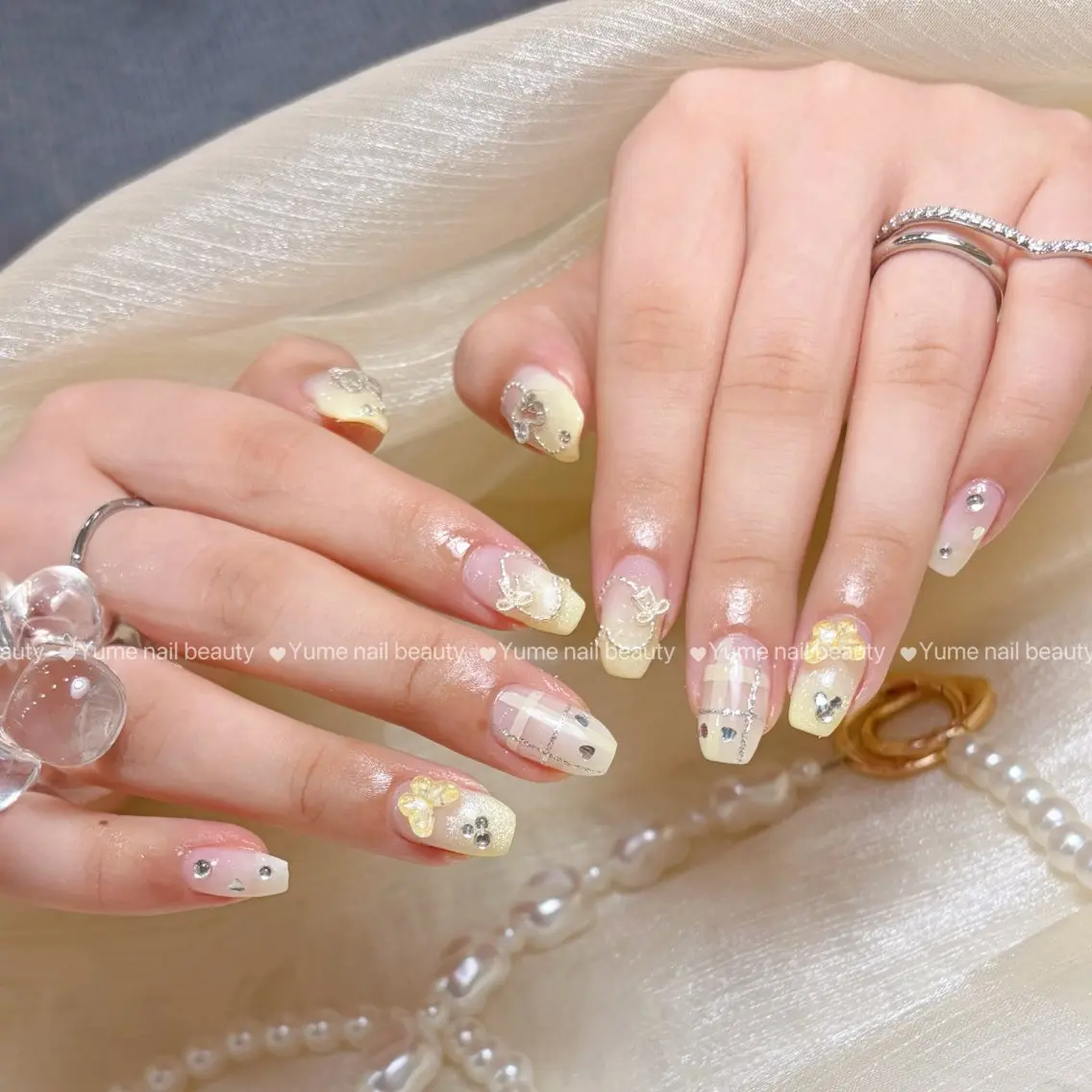 ネイル 夏ネイル 黄色 CHILL NAILのネイルデザイン