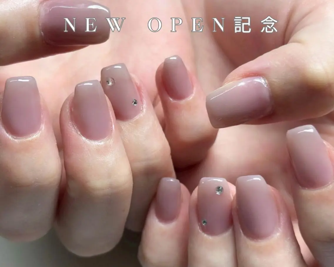 ネイル チークネイル 桜ネイル フラッシュネイル フレンチネイル ジェルネイル 韓国ワンホンネイル 🫧Sayaka江坂のネイルデザイン