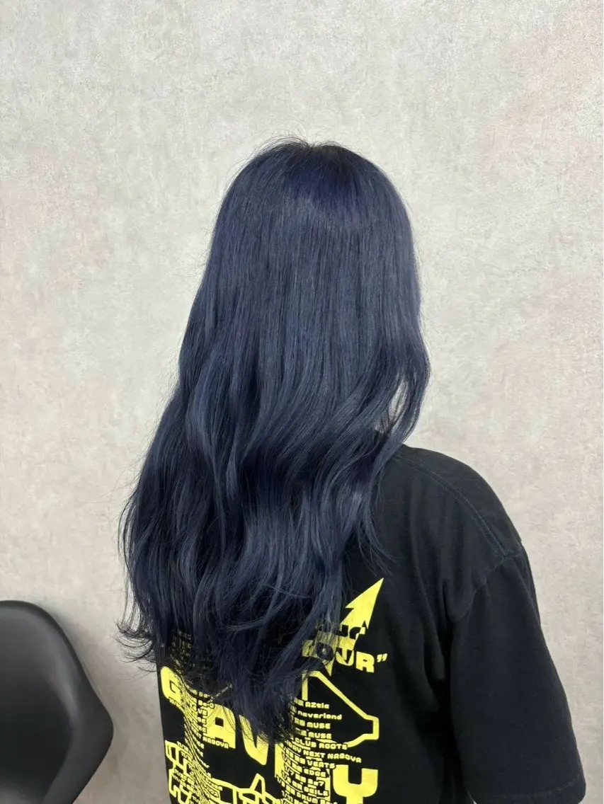 ロング カラー ヘアカラー トリートメント 堀澤 優麻のヘアスタイル