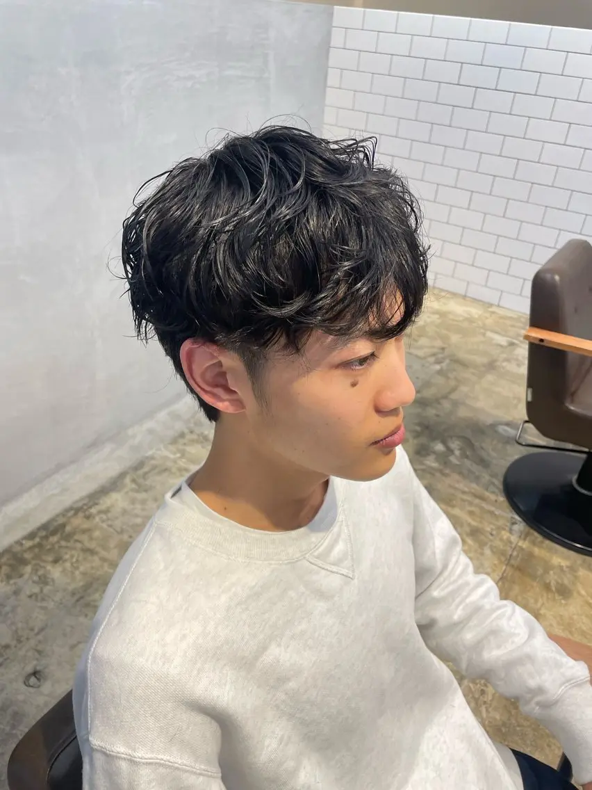 パーマ メンズ カット パーマ 小宮山 桃加のヘアスタイル