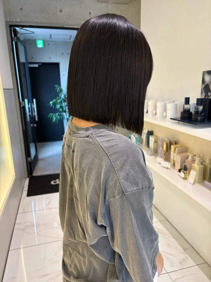 ショート 切りっぱなしボブ ボブ カット nanami /ボブ/透明感カラーのヘアスタイル