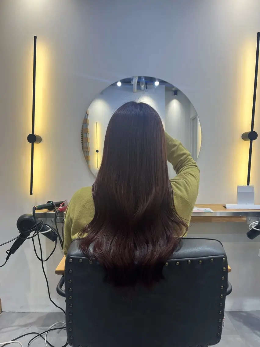 ロング 冨田 悠稀/ 髪質改善カラー🫧のヘアスタイル