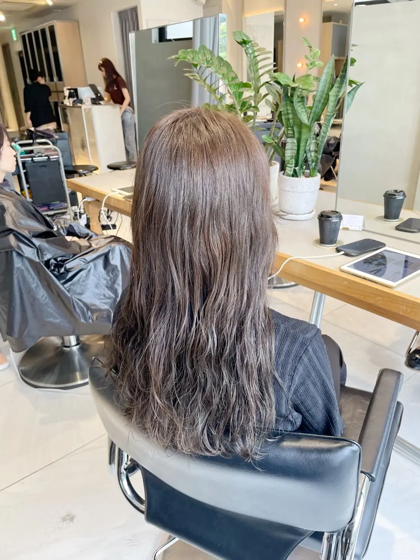 ロング カラー ヘアアレンジ ヘアカラー トリートメント ヘッドスパ ヘアセット 艶髪/レイヤーカット 🐣misakiのヘアスタイル