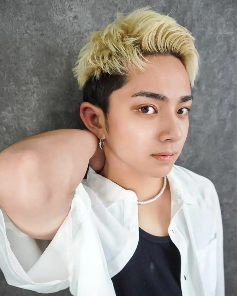 メンズ メンズブリーチ 西山 雄基のヘアスタイル