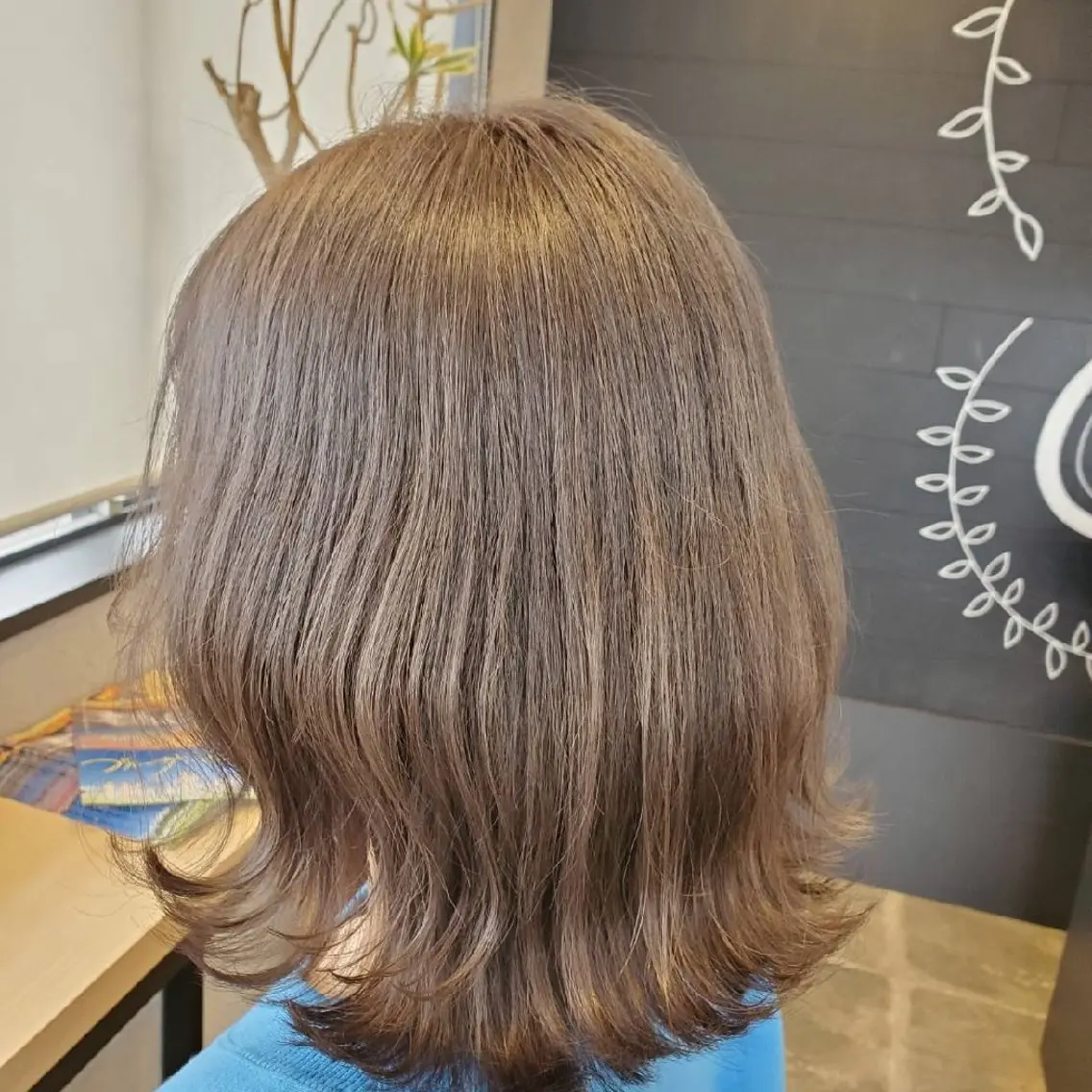 ミディアム カラー グレージュ ヘアカラー トリートメント ブリーチカラー/ 美髪矯正/佐伯 駿のヘアスタイル