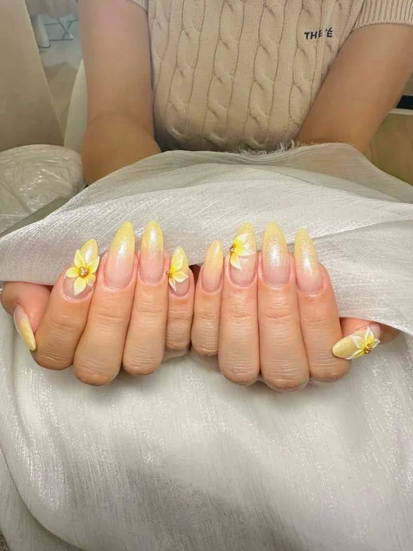 ネイル ハンドネイル モモ NAILSのネイルデザイン