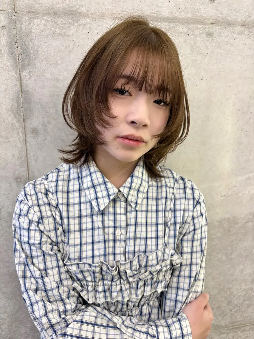 ミディアム カラー ベージュカラー オリーブベージュ ハッシュカット ヘアカラー YUIMARL / 𝐂𝐇𝐈𝐊𝐀のヘアスタイル
