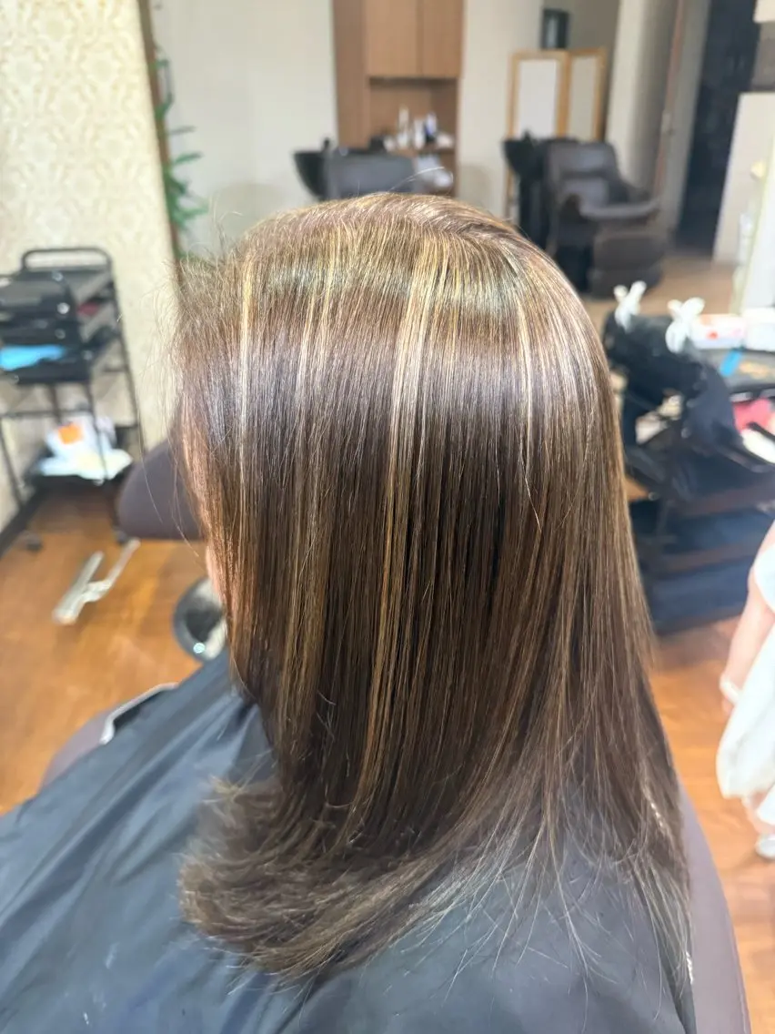 ロング 亀田 耕輔のヘアスタイル