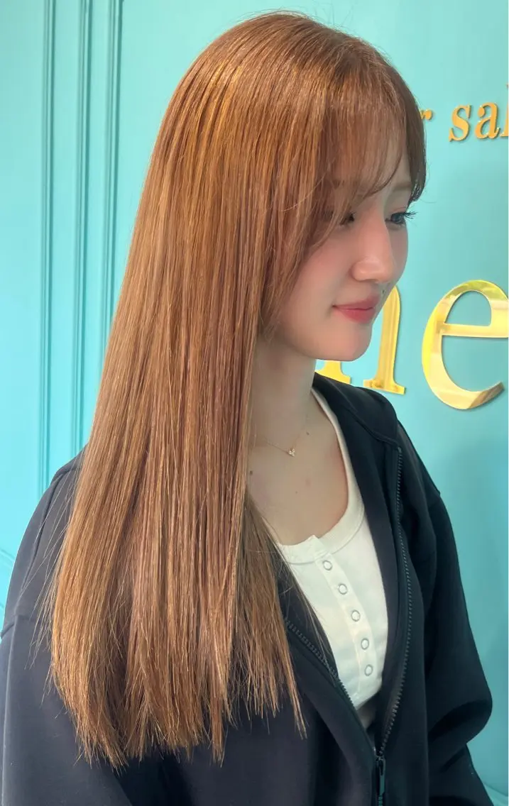 ロング ヘアカラー 藤原 珠花のヘアスタイル