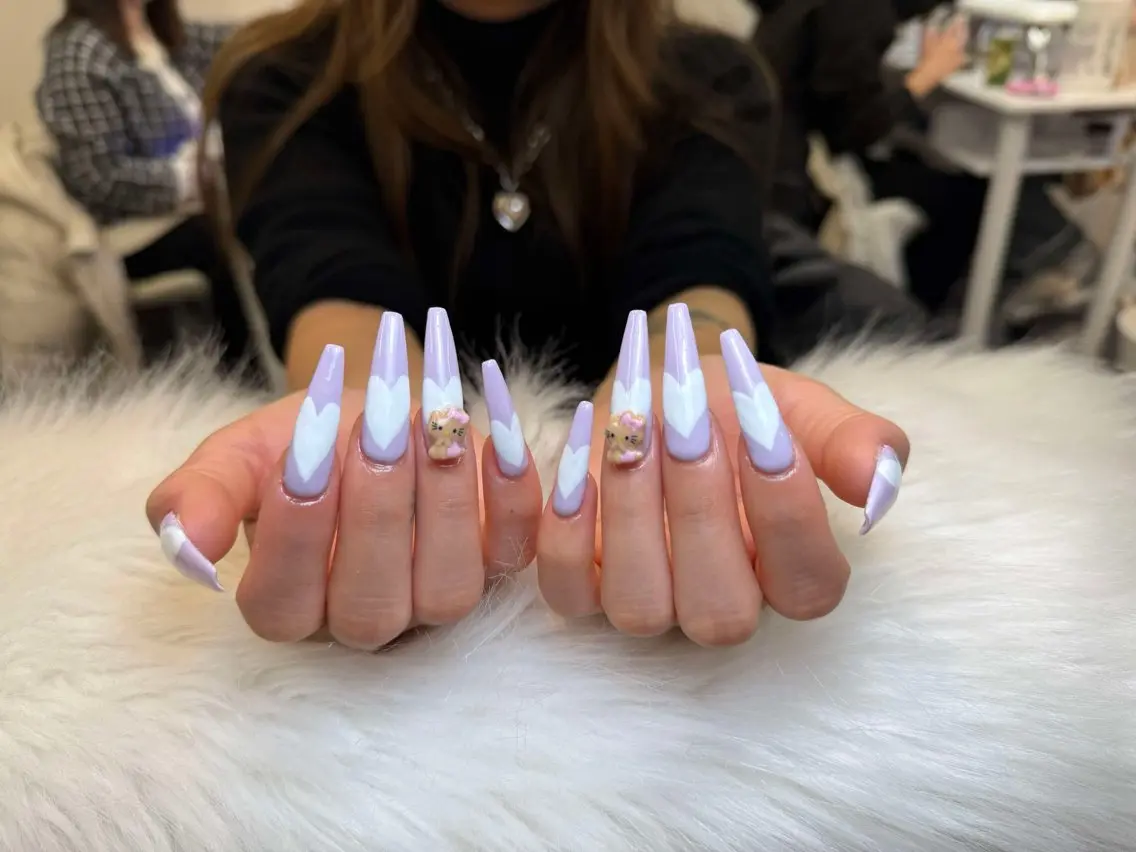 ネイル グラデーション キラキラネイル ワンカラーネイル 冬ネイル Jenn Nail Salonのネイルデザイン