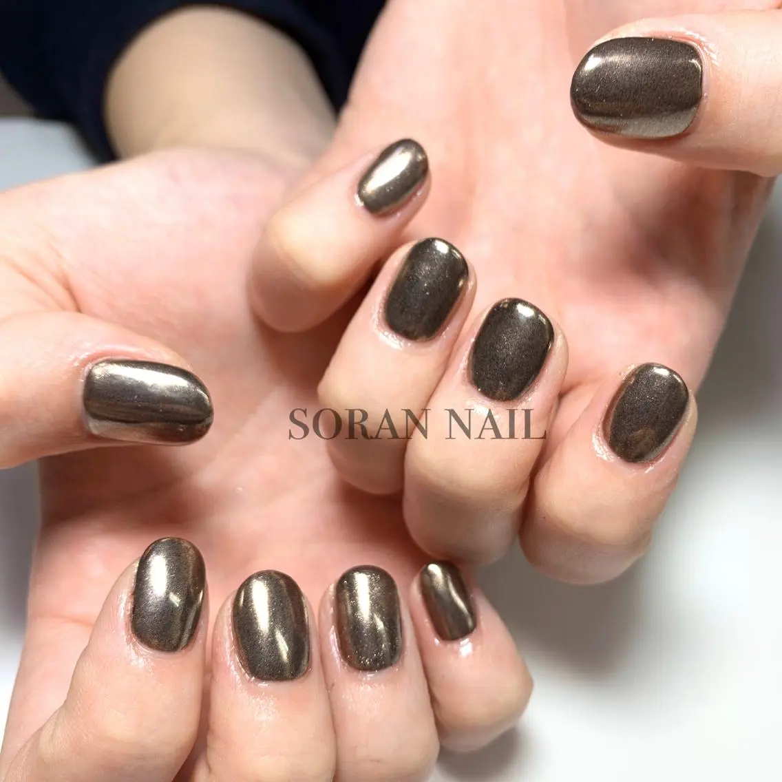 ネイル ミラーネイル ワンカラーネイル soran nailのネイルデザイン