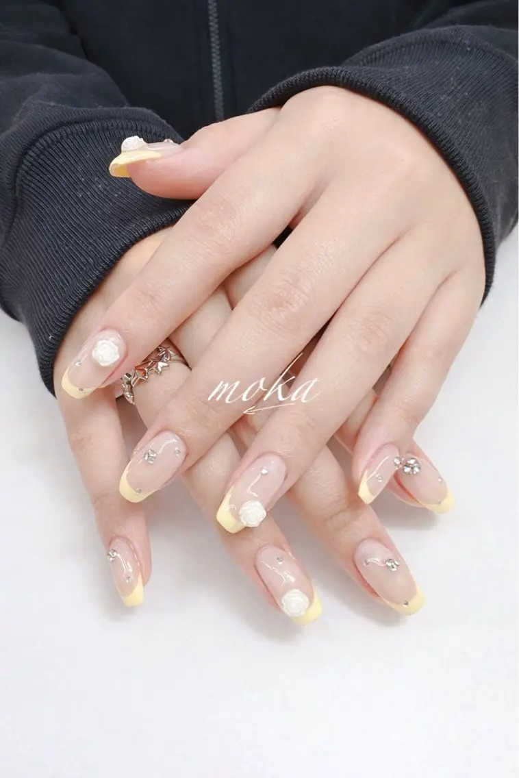 ネイル ハンドネイル ハンドケア 胡蝶蘭レディースサロ ンNailMOKAのネイルデザイン