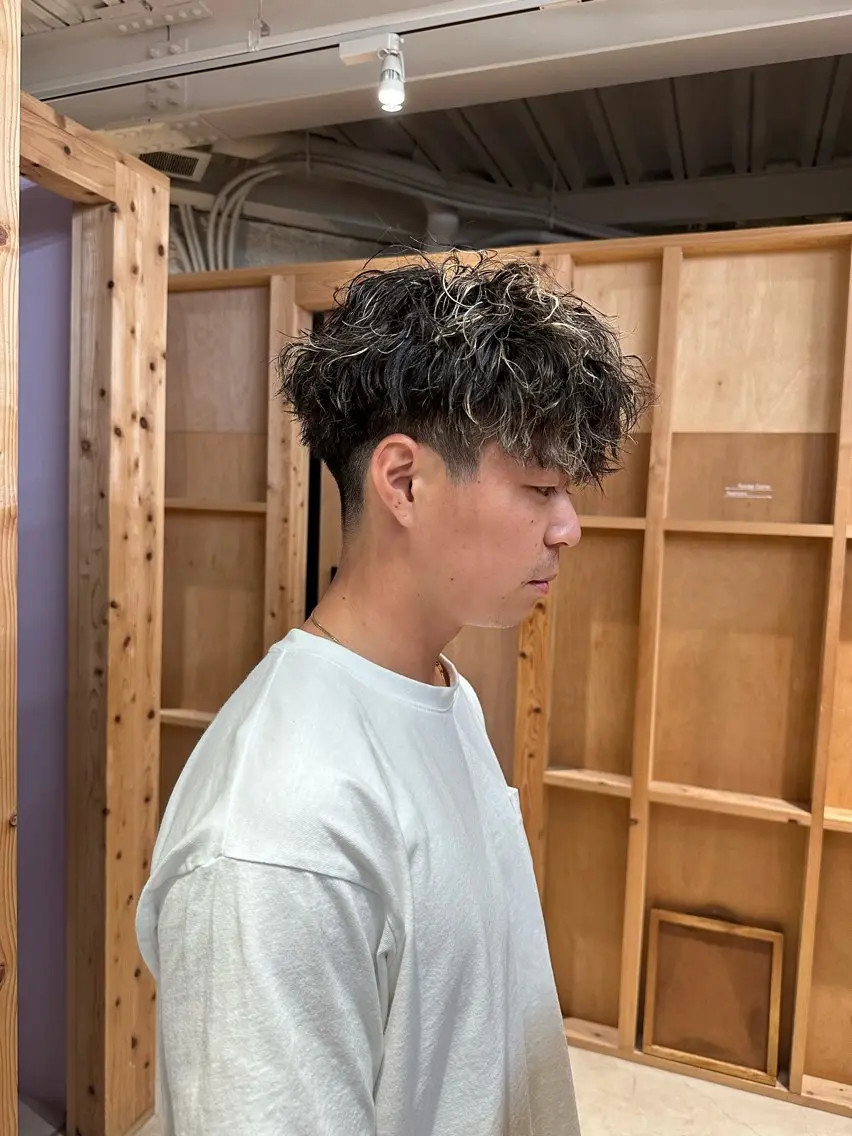 メンズカット＋波巻きパーマ¥17400→¥14900の写真