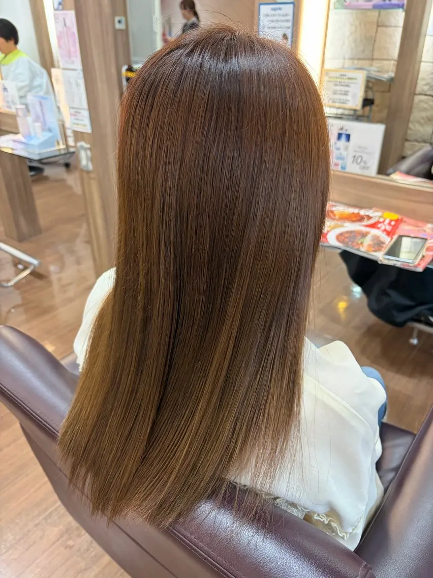 カラー クドゥクール MINAMIのヘアスタイル