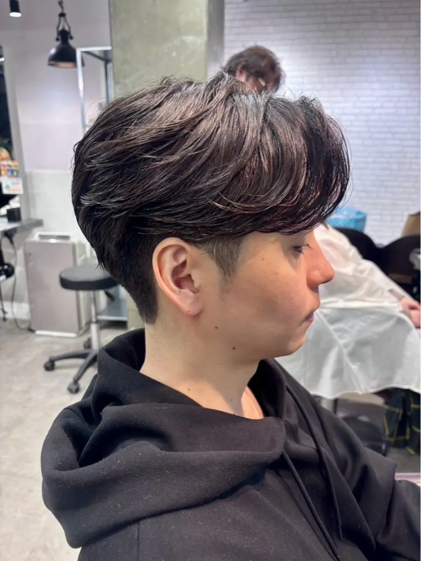 パーマ メンズ メンズ韓国風 メンズパーマ カット パーマ トリートメント 🎀レイヤーカット/ 透明感カラー/ことねのヘアスタイル