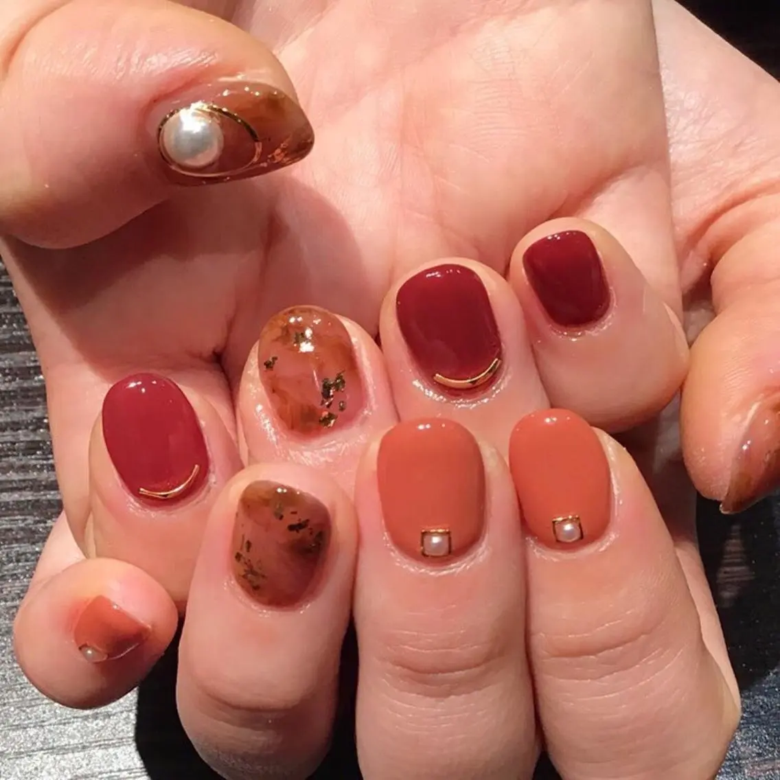 ネイル べっ甲ネイル hair＆nail NO-MUのネイルデザイン