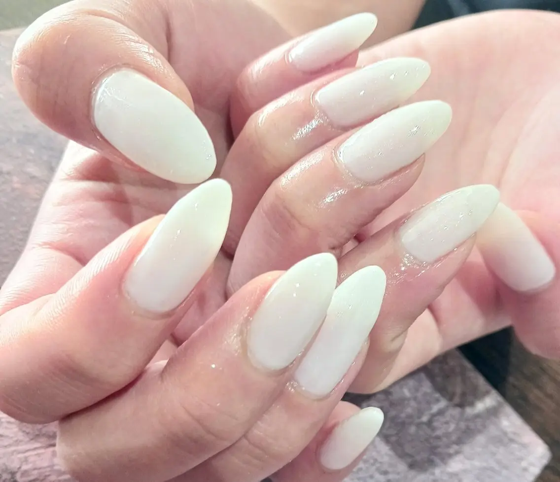 ネイル ハンドネイル いとう えみりのネイルデザイン