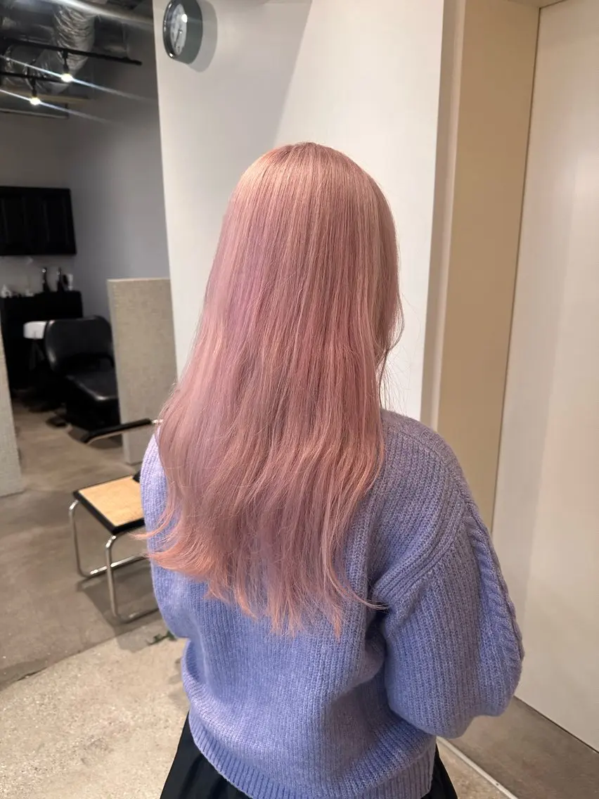 ロング カラー ブロンド ピンクカラー ヘアカラー 🫧透明感カラー／ 💙安藤美海💙のヘアスタイル
