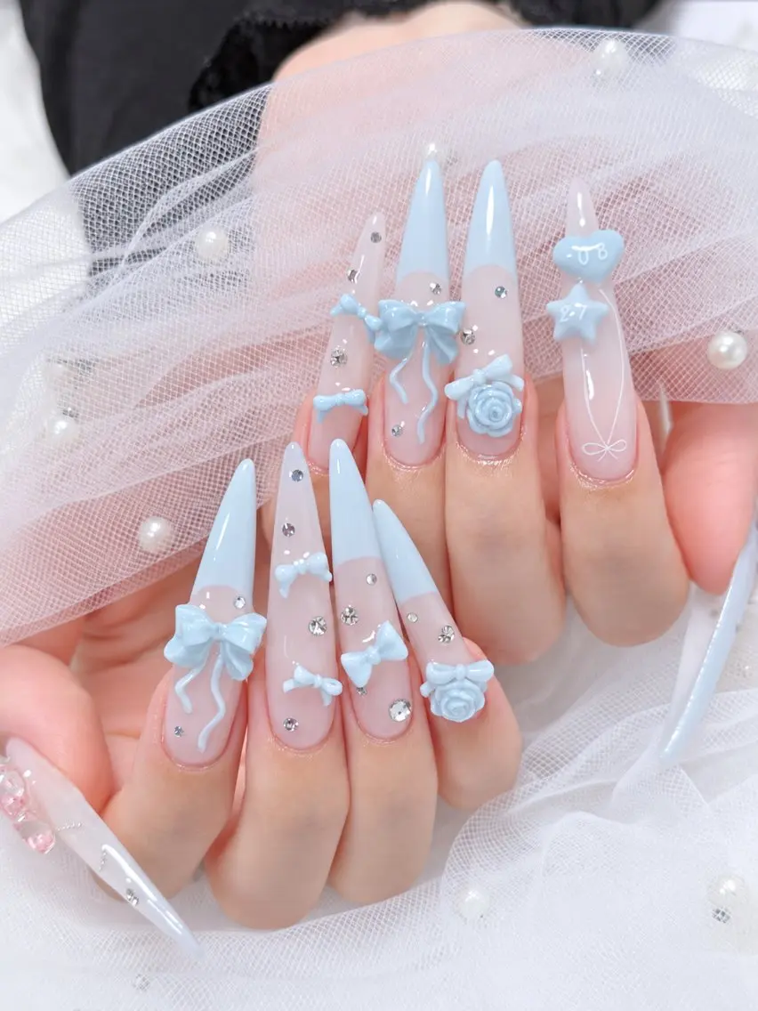 ネイル 韓国ネイル マグネットネイル 持ち込み ハンドネイル CICI NAIL_ROYALのネイルデザイン