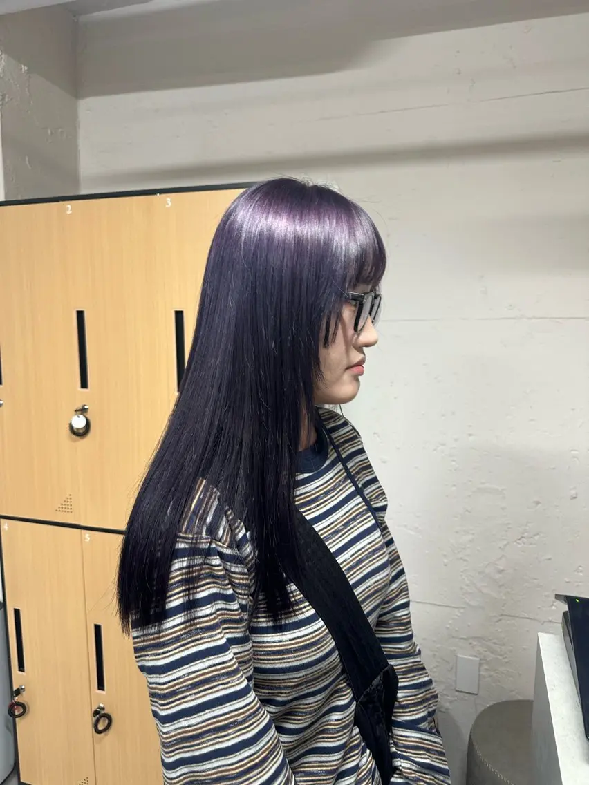 ロング カラー バイオレットカラー カット ヘアカラー tokute よしかわなお🍒のヘアスタイル