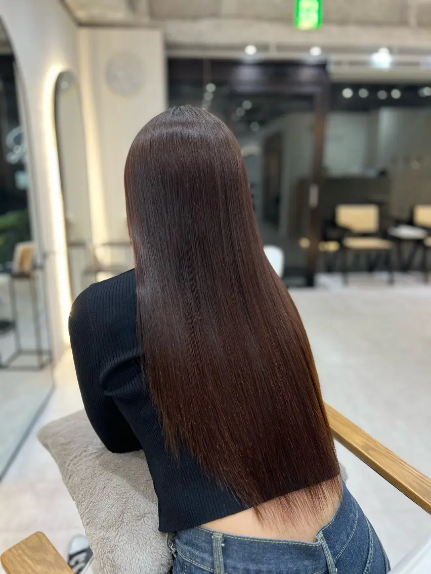ロング カラー Zina aimiのヘアスタイル
