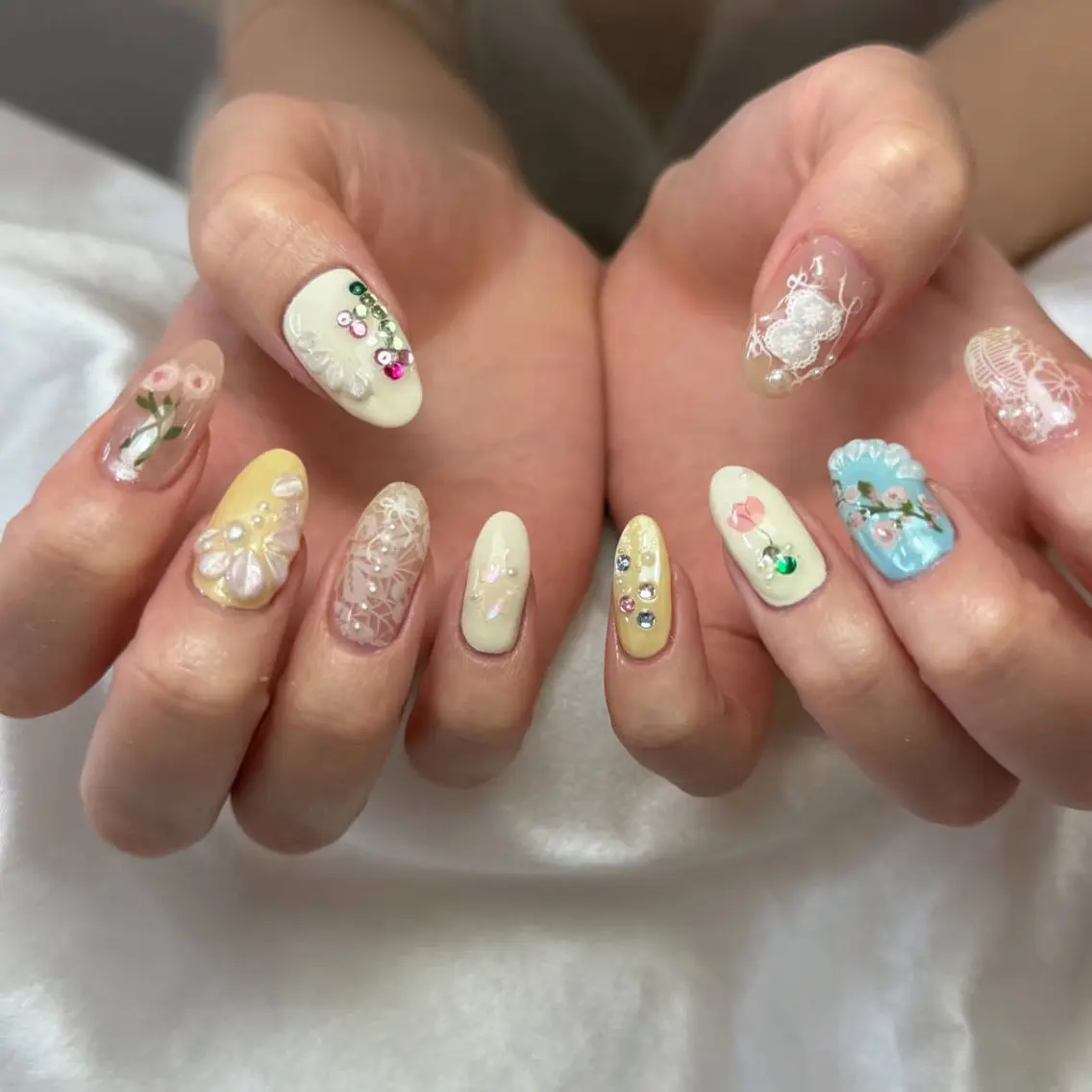 ネイル 桜ネイル 長さ出し フレンチネイル 韓国ネイル マグネットネイル ハンドネイル Kiwami nailsalonのネイルデザイン