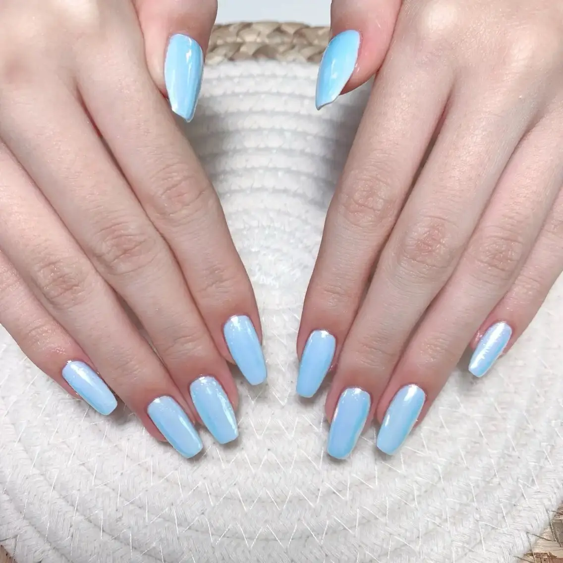 ネイル ミラーネイル シンプルネイル salon femmeのネイルデザイン
