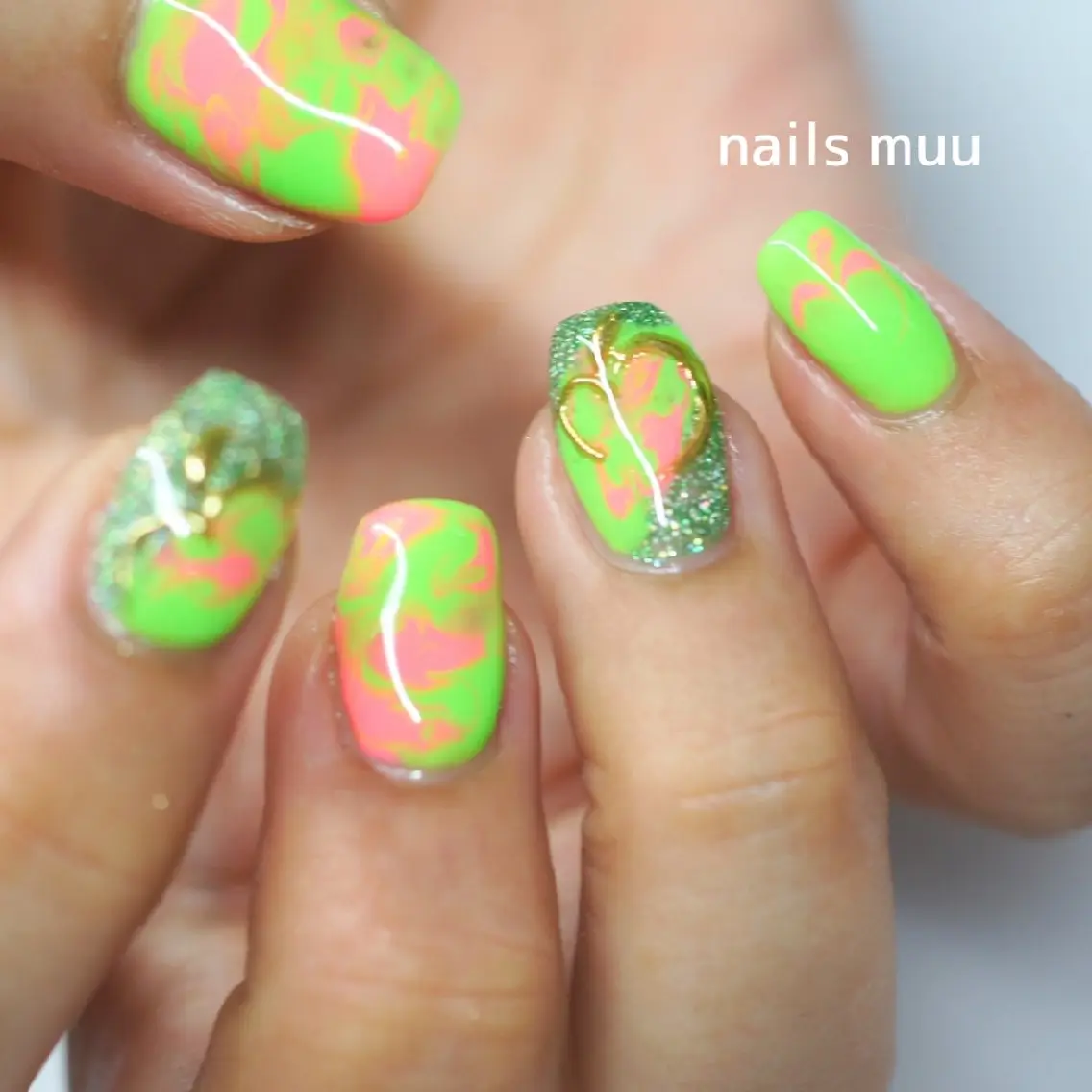 ネイル グリーン 大理石ネイル(マーブル) nails muu まゆのネイルデザイン