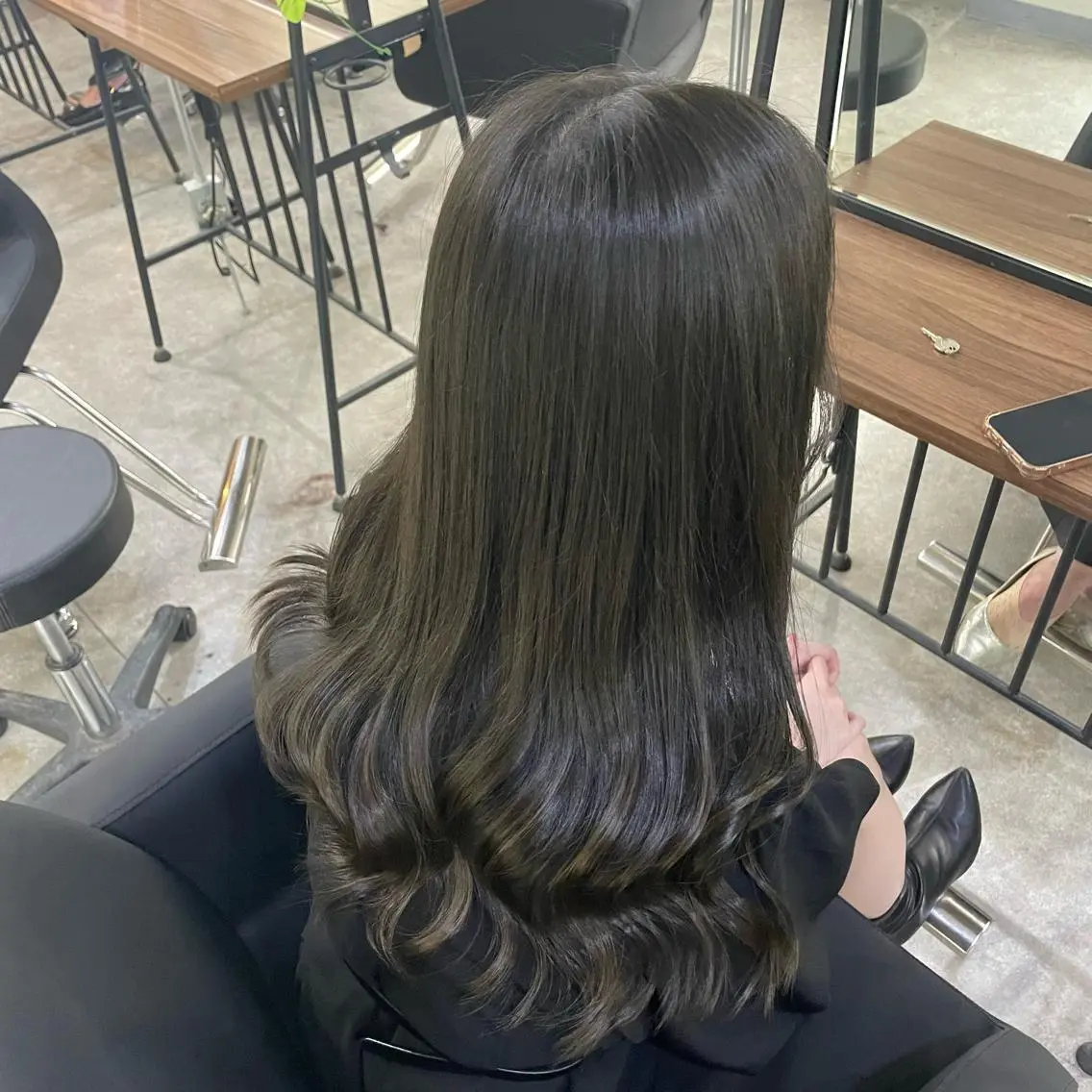 艶カラー+似合わせカット+システムトリートメント💫の写真