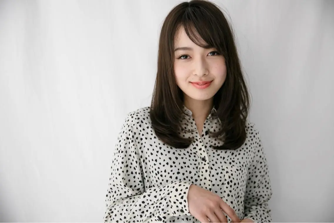 ミディアム ハイライト 髪質改善 小顔カット Endearing 銀座/レイヤーカットのヘアスタイル