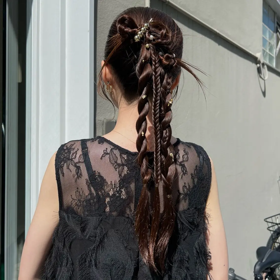 ロング ヘアアレンジ SIKI ゆうのヘアスタイル