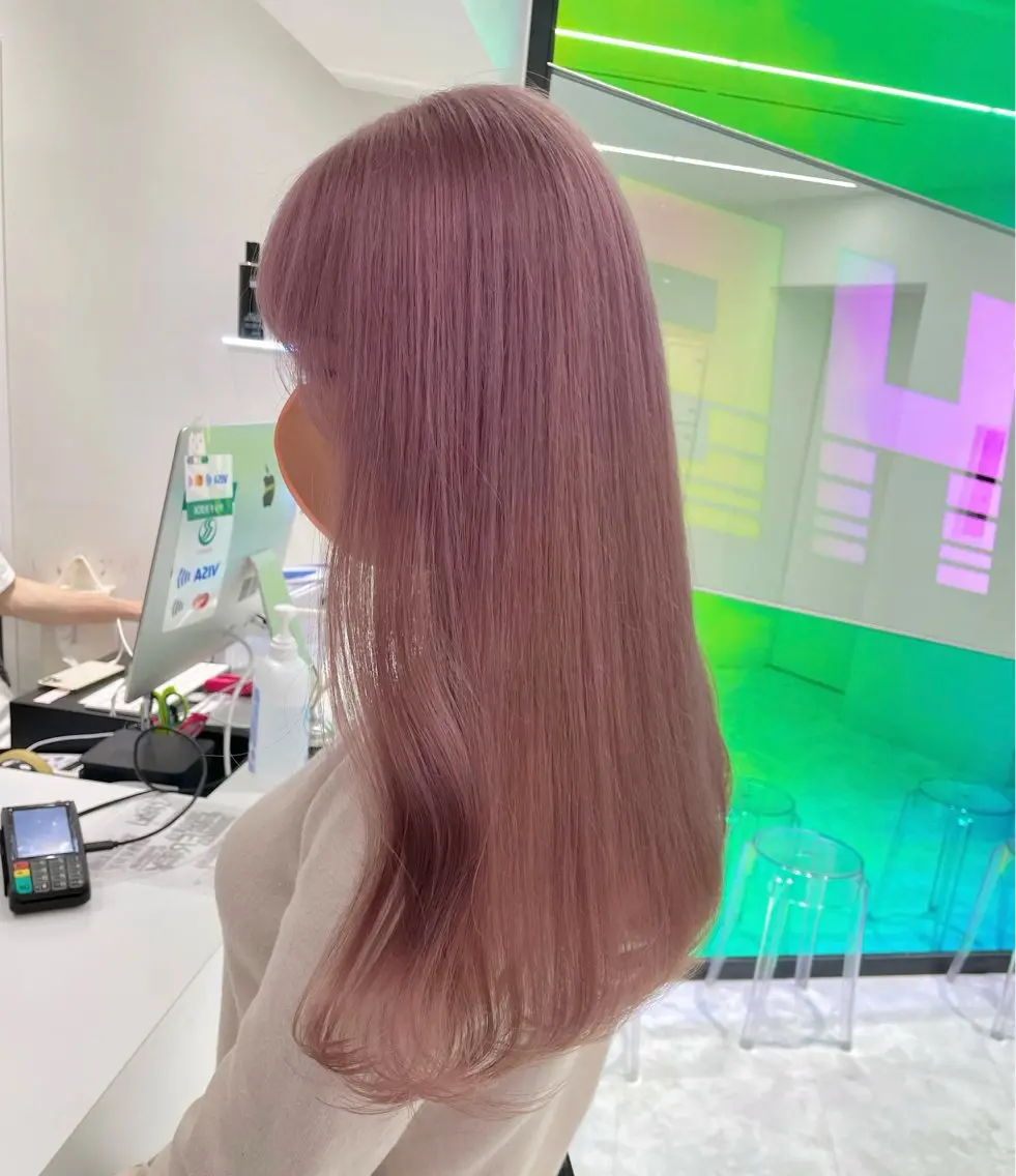 ロング カラー カット ヘアカラー トリートメント ヘッドスパ ヘアセット ウルフカット×ハイ トーン職人🤍ゆうひのヘアスタイル