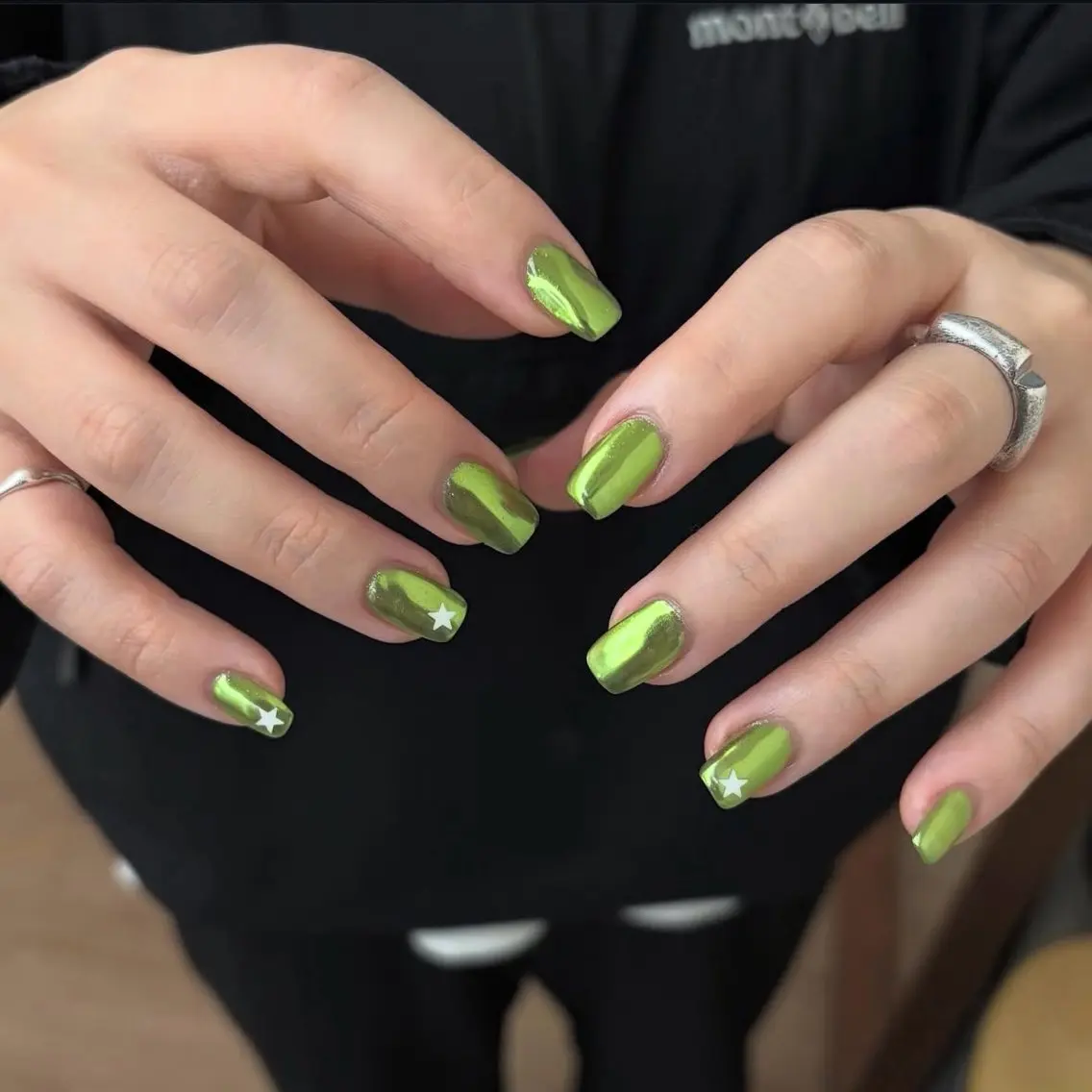 大人気✨マグネット/ミラー/フラッシュ💅🏽[オフ・ケア込み]フィルイン変更無料✨の写真