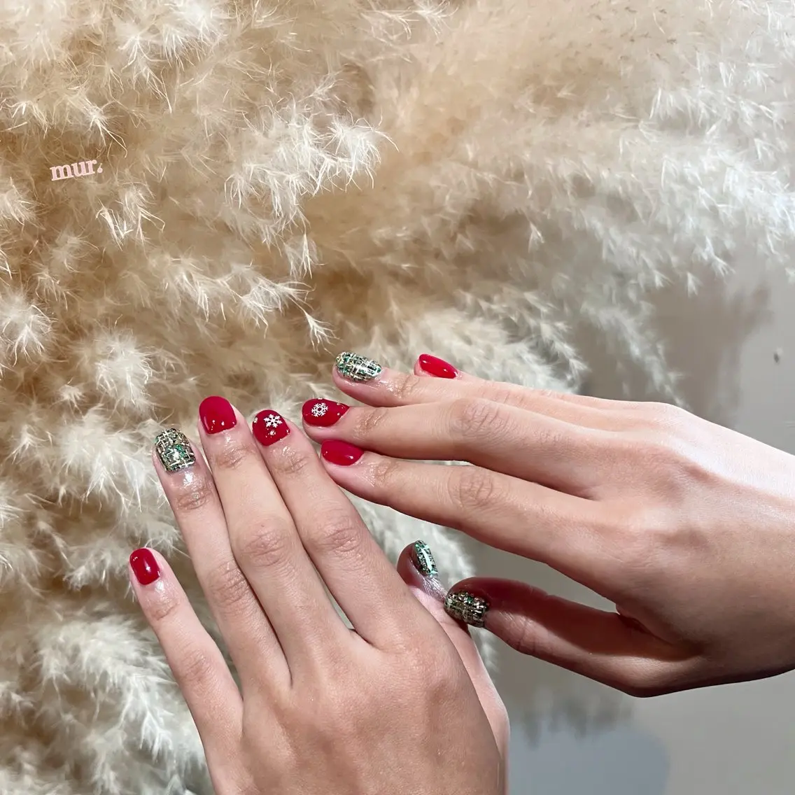 ネイル 冬ネイル クリスマス ハンドネイル nailsalon mur.のネイルデザイン