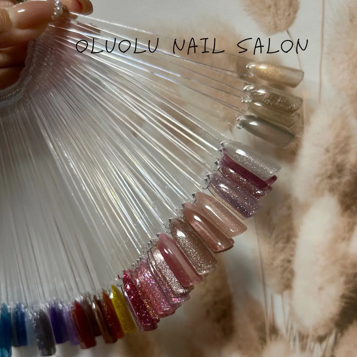ネイル マグネットネイル oluolu nailsalonのネイルデザイン