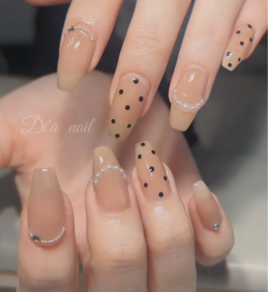 ネイル ハンドネイル di'a salonのネイルデザイン