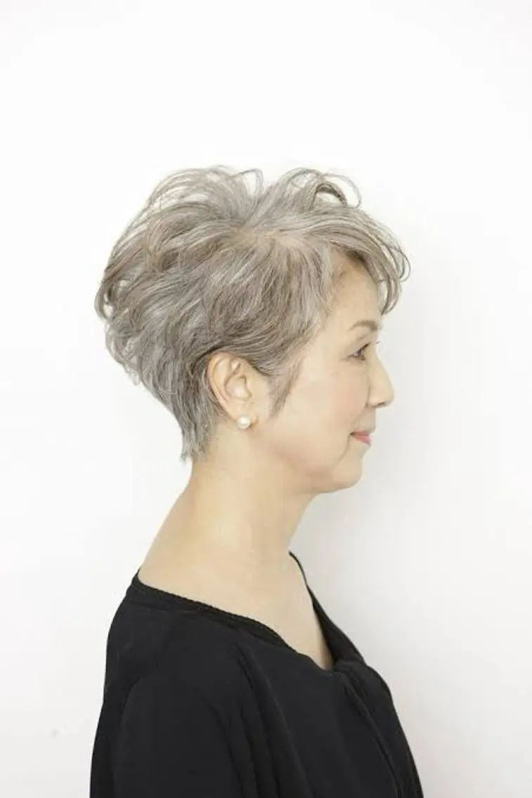 ショート パーマ 𓊆美髪矯正𓊇岡田 昂樹のヘアスタイル