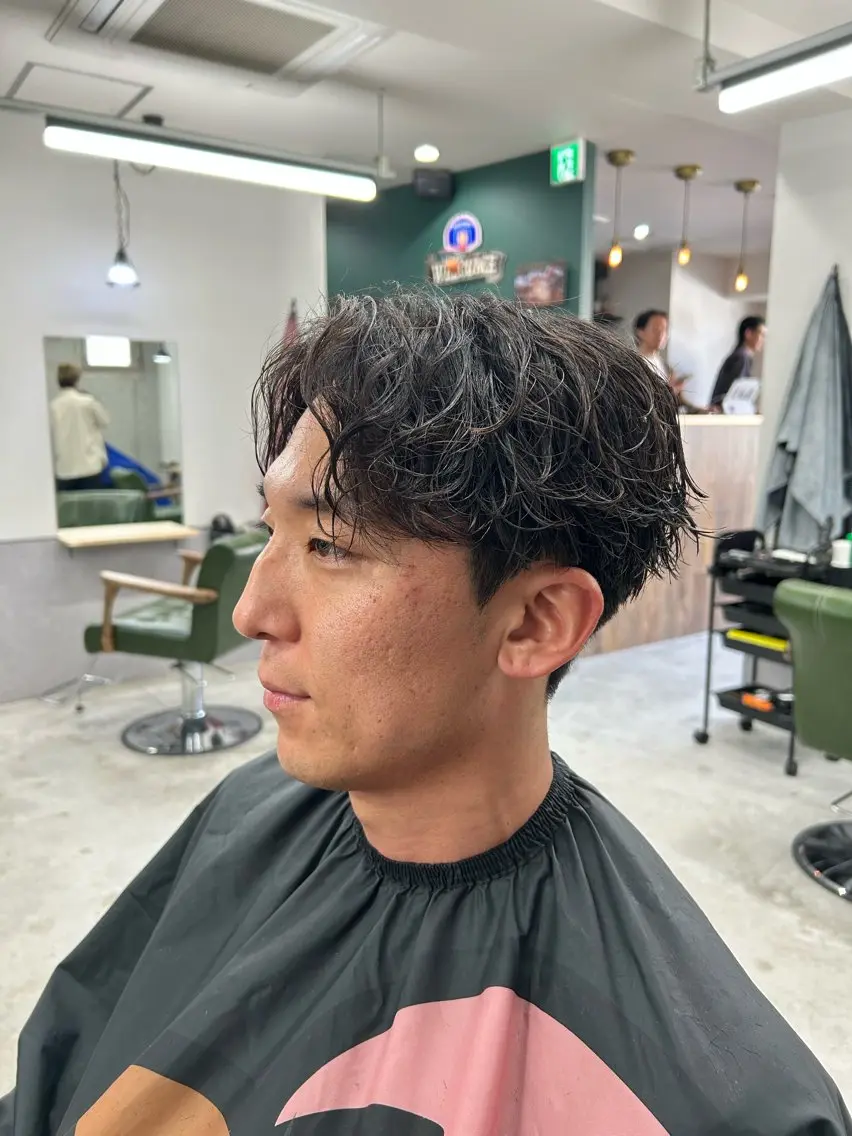 パーマ メンズ ビジネス メンズパーマ メンズツイストパーマ ツイストパーマ 松永 海来のヘアスタイル