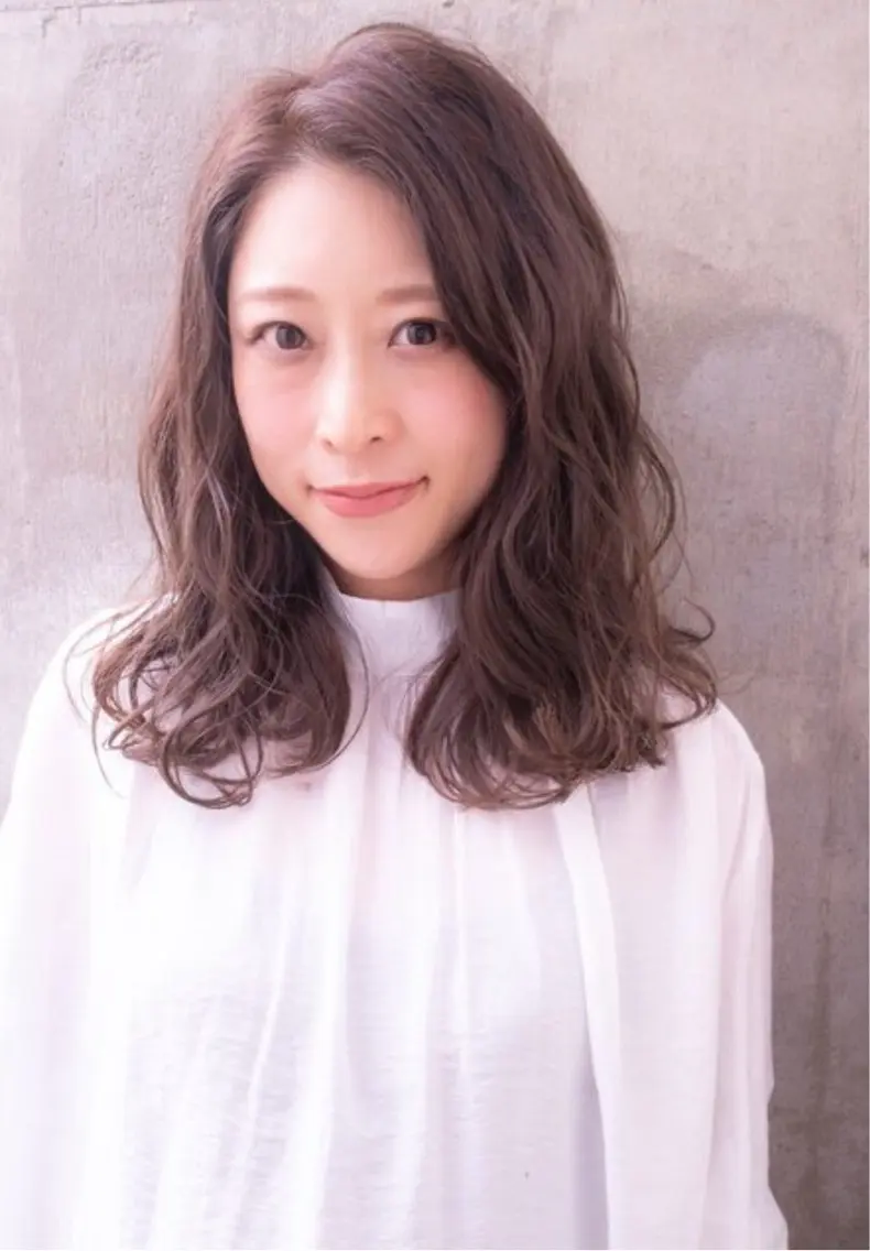 ロング パーマ mio .mu-se 藤ヶ丘のヘアスタイル