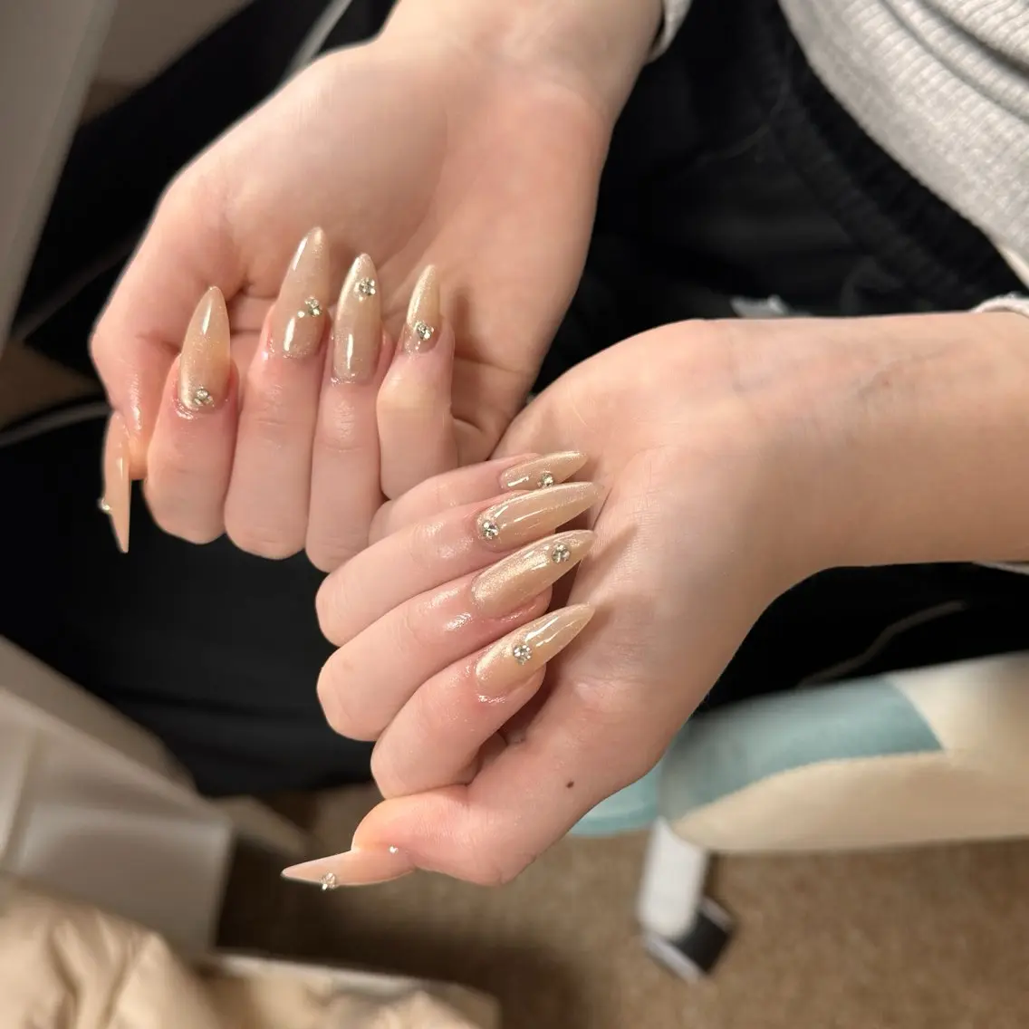 ネイル チークネイル フレンチネイル グラデーション 韓国ネイル マグネットネイル Hana Nailのネイルデザイン