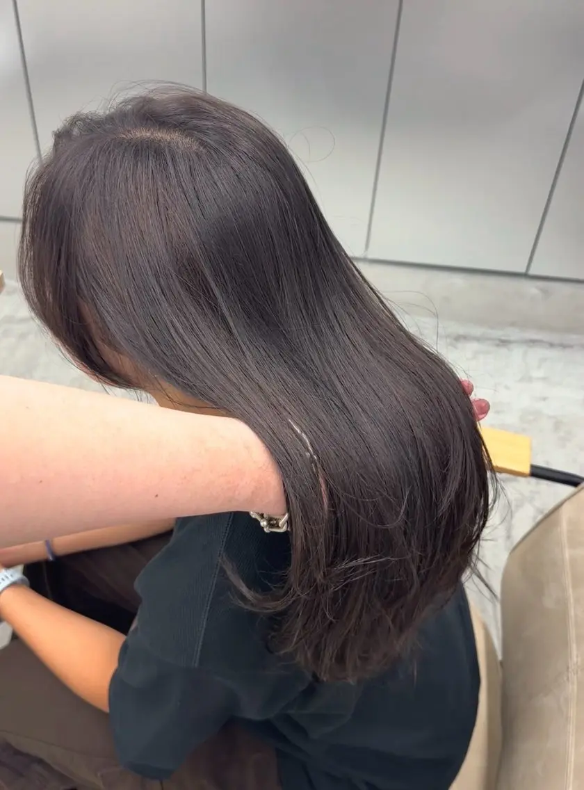 ロング ヘアカラー トリートメント 飯星/池袋/透明感 カラー/縮毛矯正特化のヘアスタイル