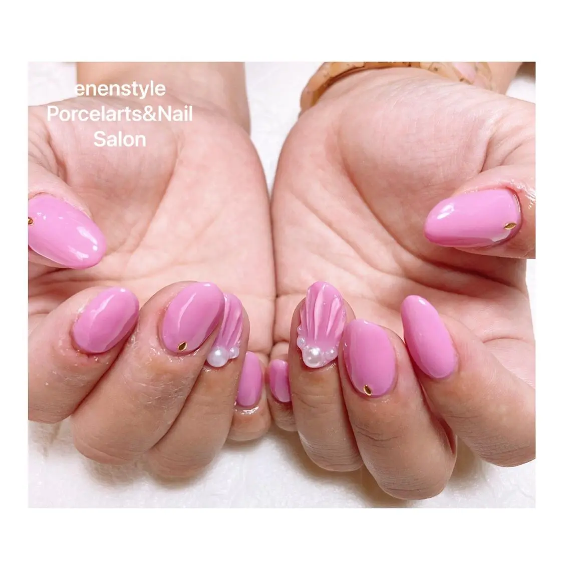 ミディアム ネイル 🐾enen style 🐾のネイルデザイン