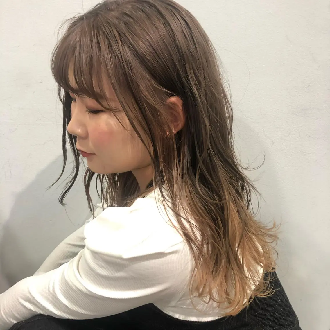 ミディアム カラー インナーカラー 当日予約大歓迎💗 依田瑞希のヘアスタイル