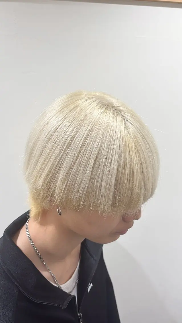 カラー メンズ 【ハイトーン特化】 🦋森山陽向/大宮のヘアスタイル