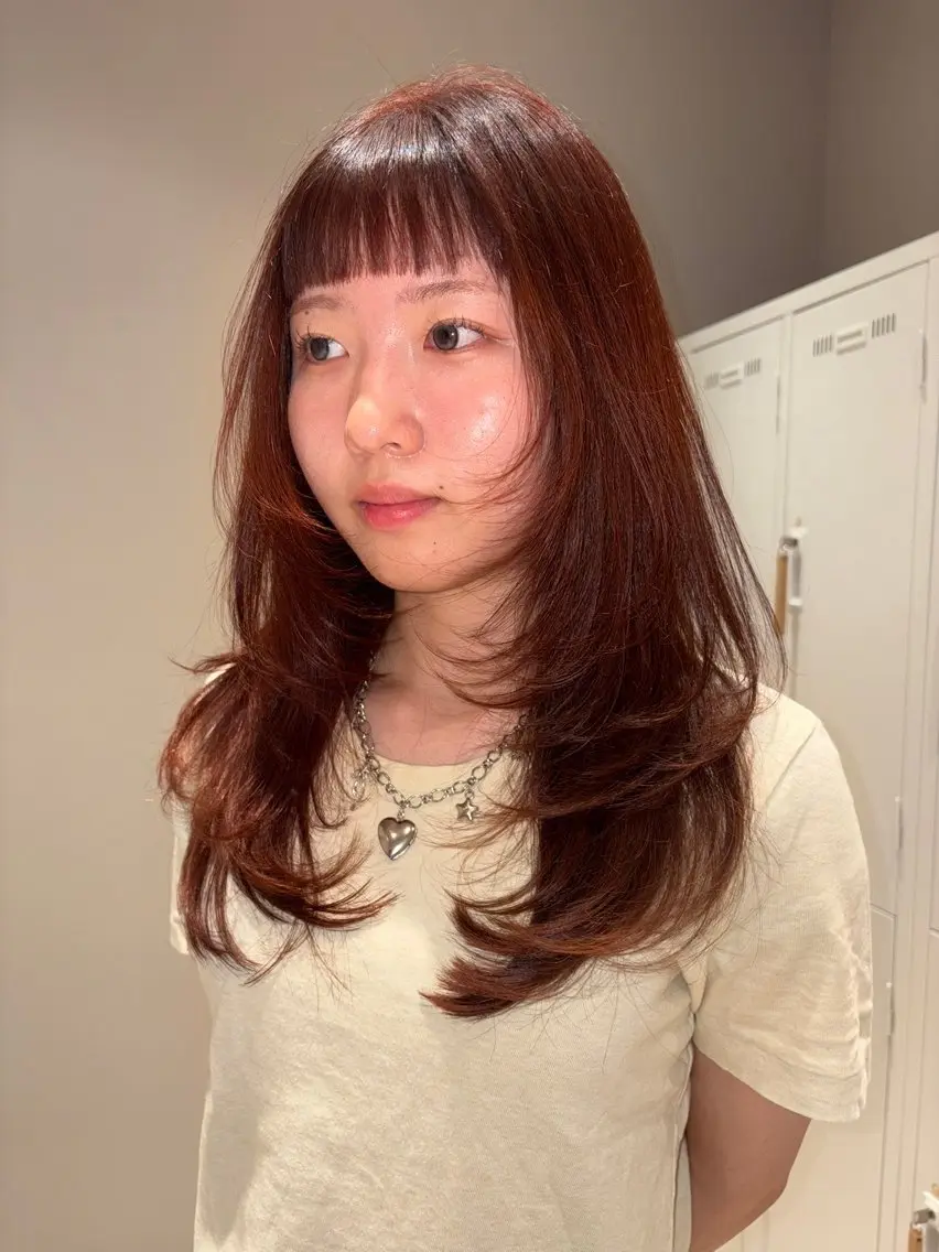 セミロング ヘアカラー トリートメント ブリーチ🌟レイヤー 髪質改善/青木華音のヘアスタイル