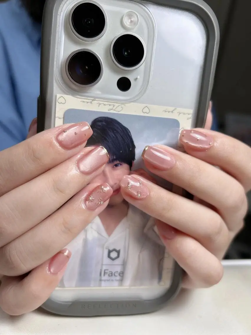 ネイル ハンドネイル Swan Nail Salonのネイルデザイン